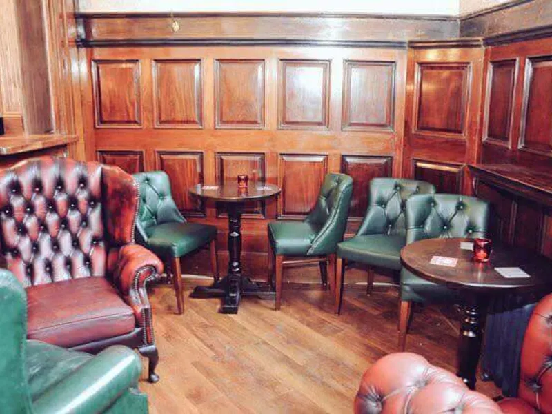 Redwillow bar 2